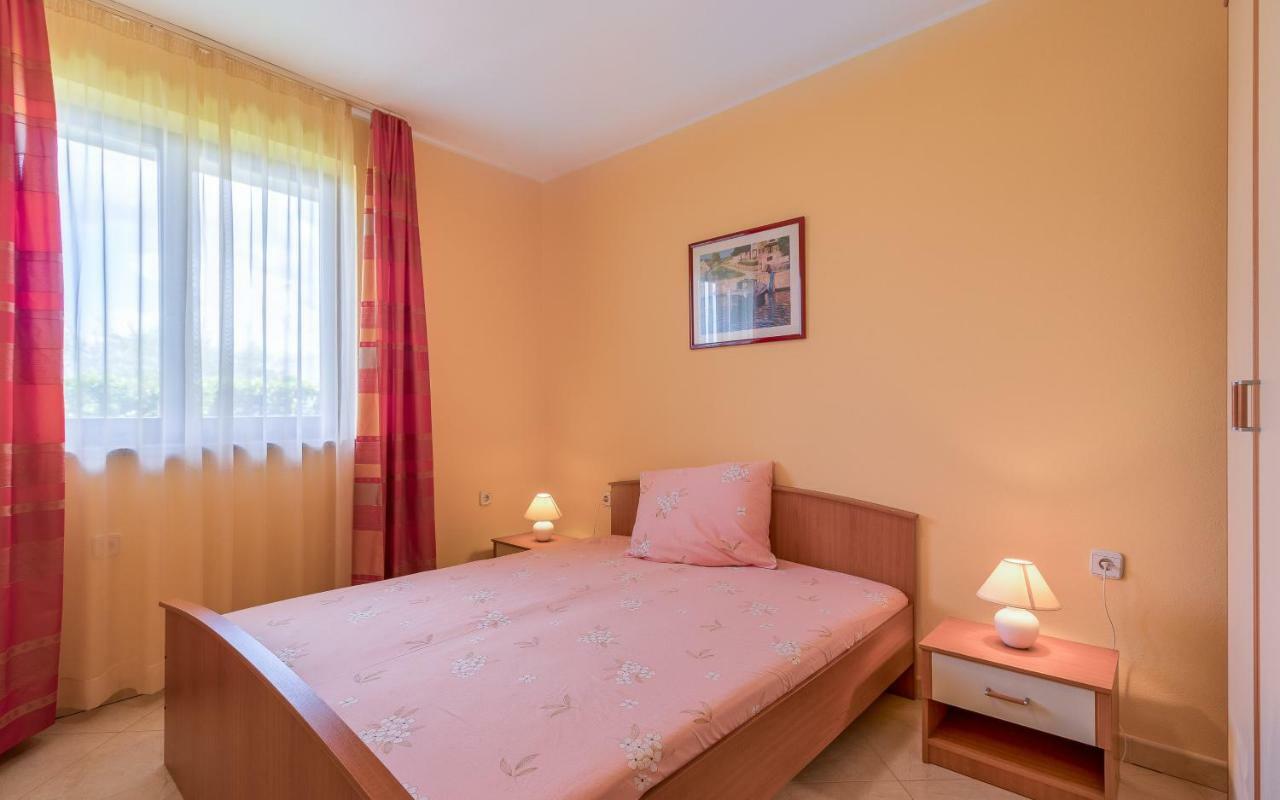 Apartmani Kažun - App1 Fazana Bagian luar foto